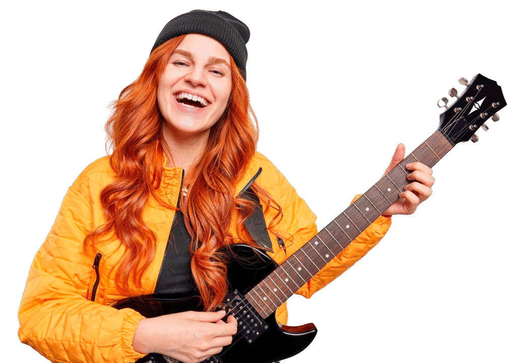 positivo-adolescente-atraente-talentoso-cantor-popular-toca-violao-apresenta-sua-nova-cancao-de-rock-tem-longos-cabelos-ruivos-usa-chapeu-laranja-jaqueta 4